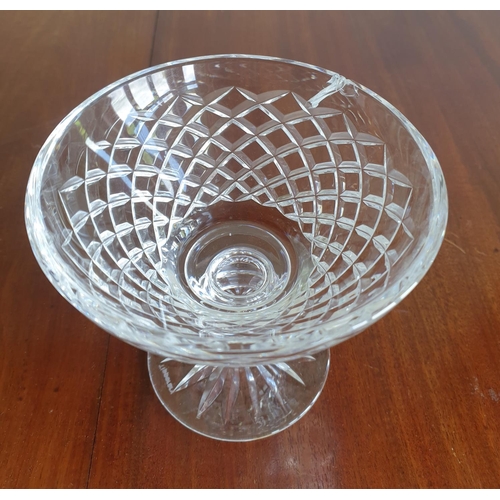 265 - Tipperary Crystal Fruit Bowl (H:15 x D:18cm in Original Box and a Pair of Tipperary Crystal Sundae D... 