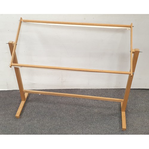 724 - Cross Stitch Stretcher Frame, L:90 x W:40cm, Stand Height 75cm