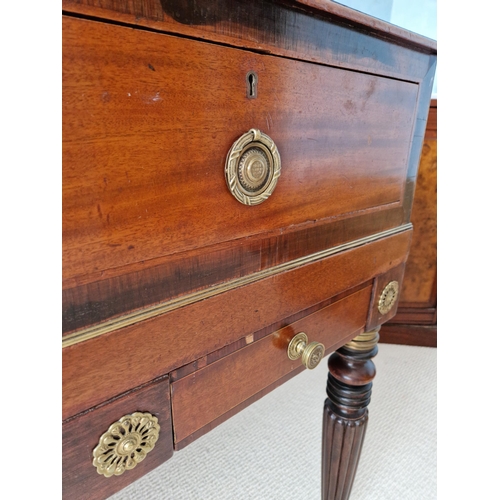 211 - Mahogany Dressing Table, H:143 x W:106 x D:63cm overall