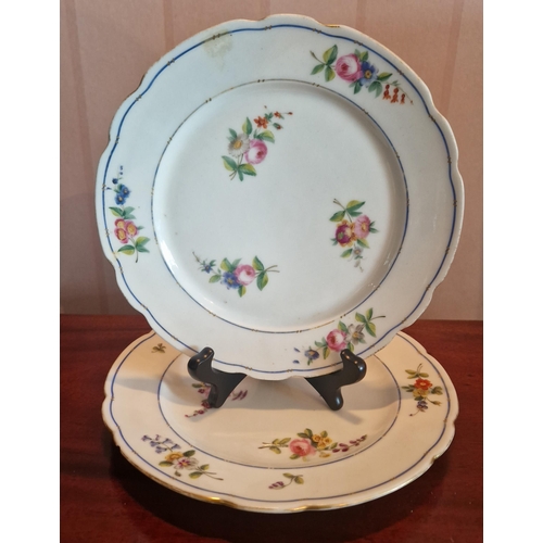 412 - Lot of 11x Assorted Plates to include Royal Tara. Cake Plate measures L:27 x W:13.5cm