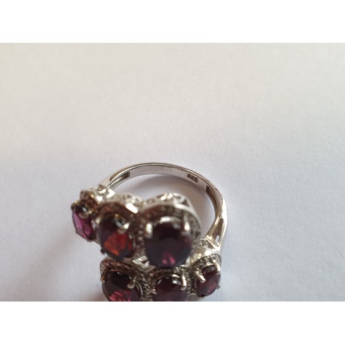 463 - Large Silver Garnet Ring, Size: Q 1/2