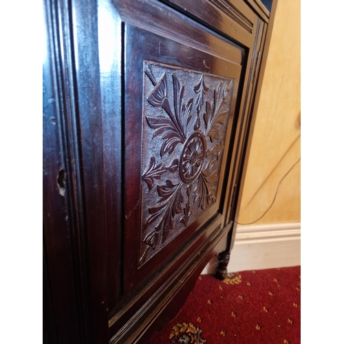 50 - Edwardian Mahogany Two Tier Corner Whatnot with Carved Detail on Door. H: 103cm  x 56cm across front... 