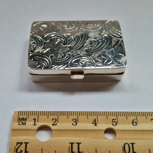 504 - Small Silver Pill Box, Stamped 925 CME,  Total Weight 31g