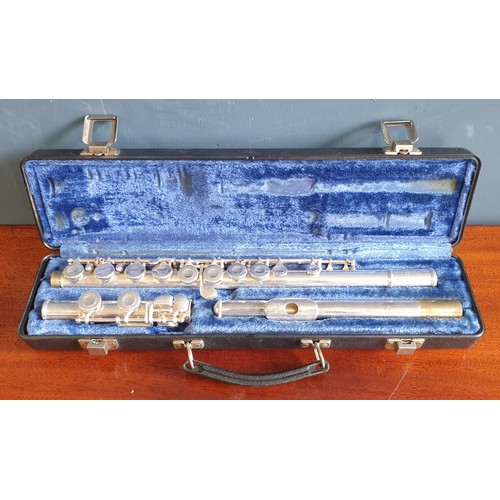 110 - Buescher USA Flute