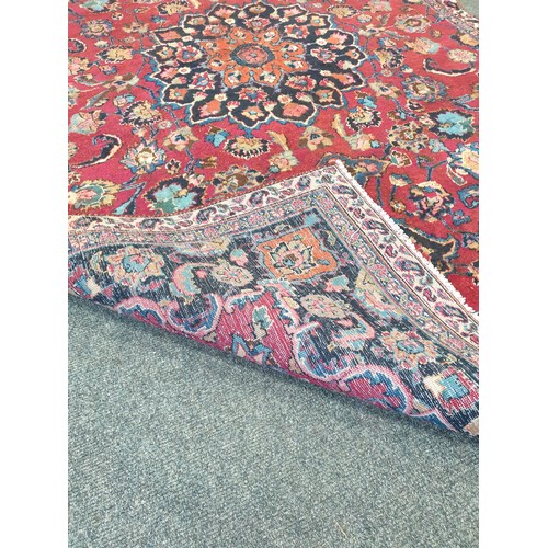 131 - Wool Carpet (260cm x 150cm)