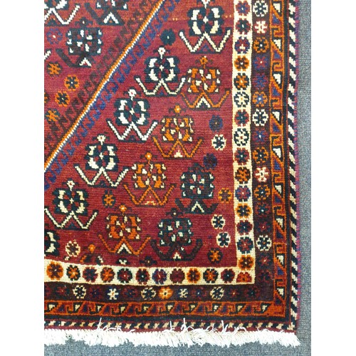 133 - Wool Carpet, Browns/Creams L: 250cm x w: 155cm)