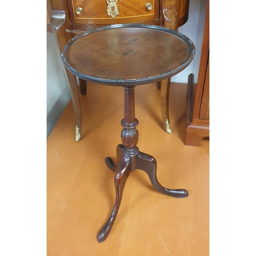 179 - Small Wine Table on Tripod Case, height 49cm diameter top 35cm