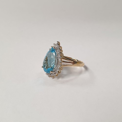 279 - 9ct Diamond & Pear-Shaped Topaz Ring, Size: L 1/2