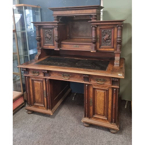 350 - Carved Mahogany Large Pedestal Desk - overall height 1.56m x width: 143cm x depth: 80cm