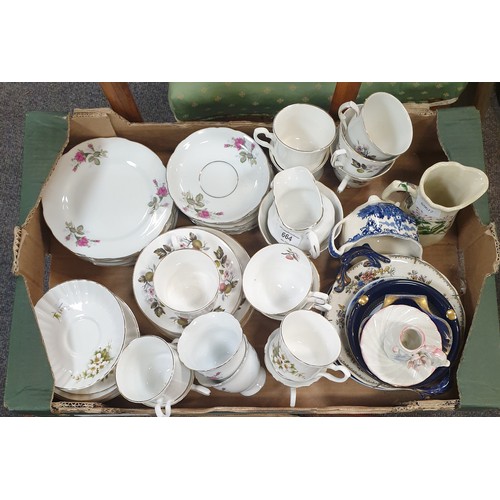 865 - Large Assorted Odd Lot of Delph etc.