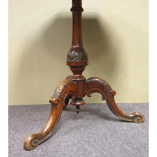 87 - Victorian Mahogany Octagonal tripod table, H:70 x D:62cm