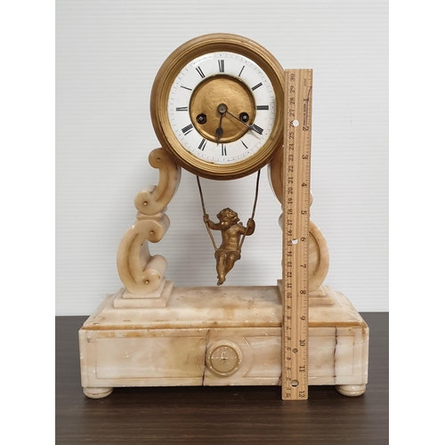 109 - Marble Mantel Clock with Key, H:35 x W:28 x D:12cm