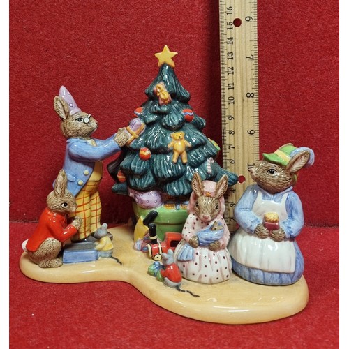 600 - Bunnykins by Royal Doulton Limited Edition Christmas Ornament #71 of 250 'Christmas Tree' height: ap... 