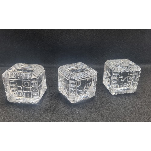 581 - Lot of 3x Crystal Cubes