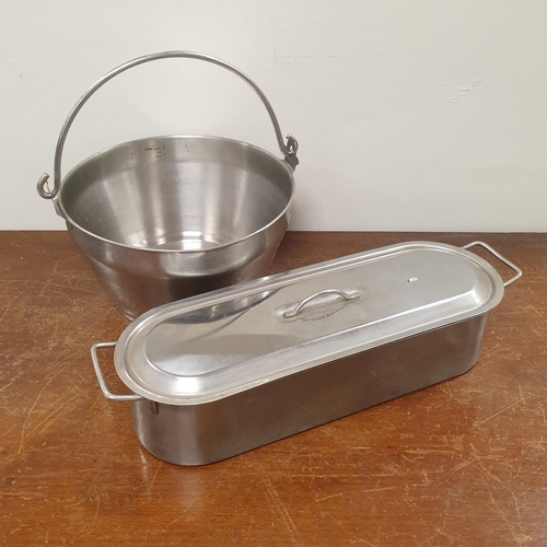 744 - Stainless Steel Fish Kettle and 8L Jelly Pan