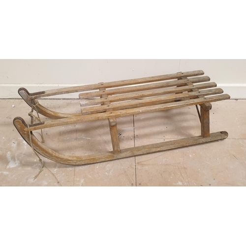 762 - Antique  Sled