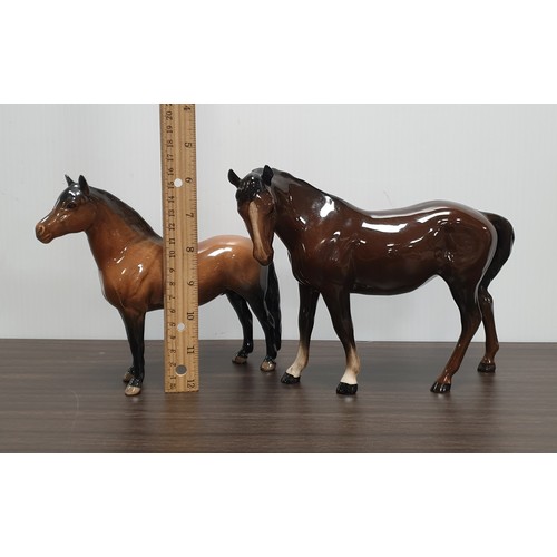 621 - Lot of 2x Porcelain Beswick Horse Ornaments