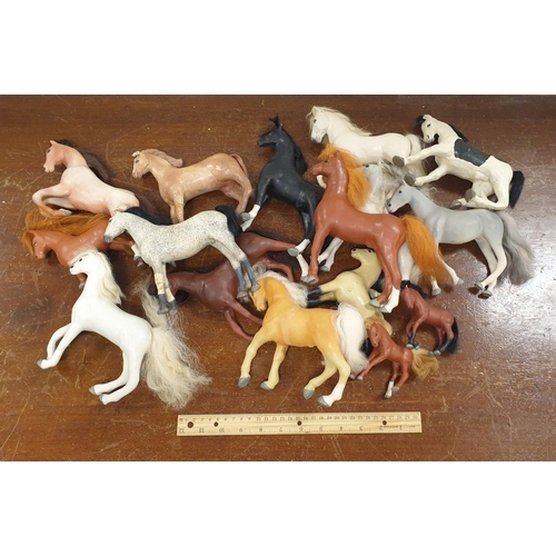 807 - Collection of vintage horse toys