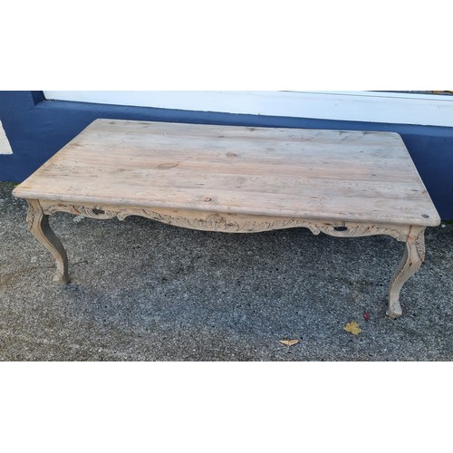 873 - Oak French Style Coffee Table, H:46 x W:140 x D:70cm