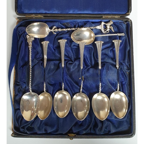 971 - Set of Silver Spoons in Case