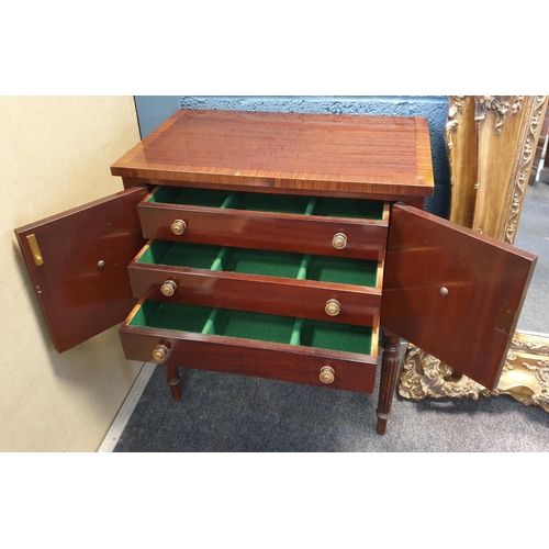 26 - Two Door Mahogany Regency Style Cutlery Cabinet with Three Drawers. H:77 x W:67 x D:42cm