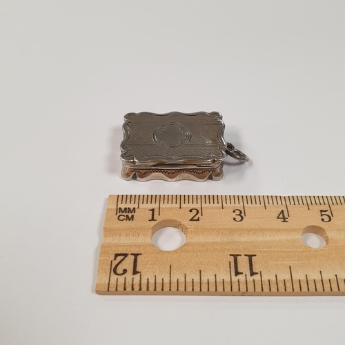 346 - Early Victorian Silver Vinaigrette, approx. 3cm