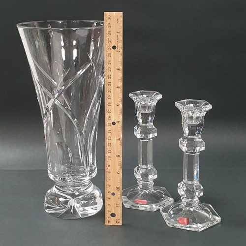 293 - Cavan Crystal Vase (H:29 x D:14cm) and Pair of Cavan Crystal Candlesticks