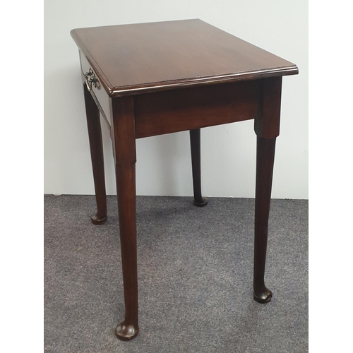 423 - Georgian Mahogany Side Table with Single Drawer, H:70 x W:72 x D:43cm