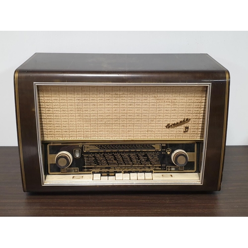 490 - Blaupunkt Grenada De Luxe Radio with FM Reception, H:38 x W:57 x D:27cm. Working Order