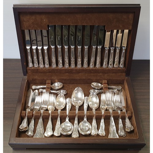 13 - Canteen of Sheffield Silver Plate King's Pattern Cutlery (not complete)

8x Soup spoon
4x Serving Sp... 