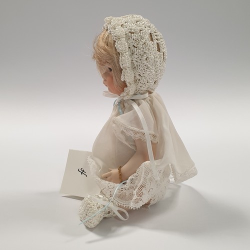 602 - Porcelain Doll Reproduction of S.F.B.J 252 Pouty in Original Box H: approx.. 20cm   (legs, arms and ... 