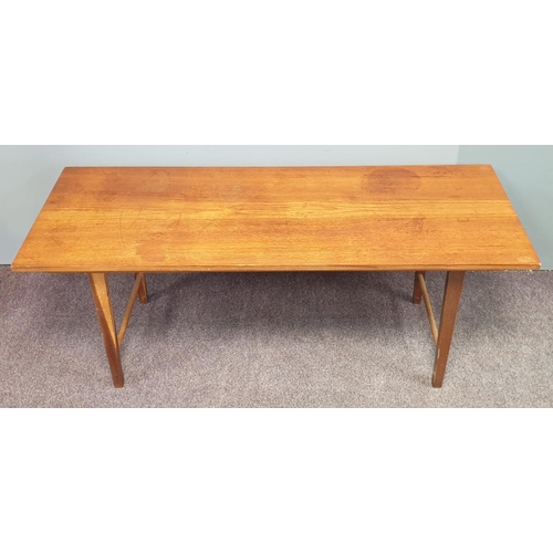 661 - Teak Mid Century Coffee Table, H:46 x W:122 x D:48cm