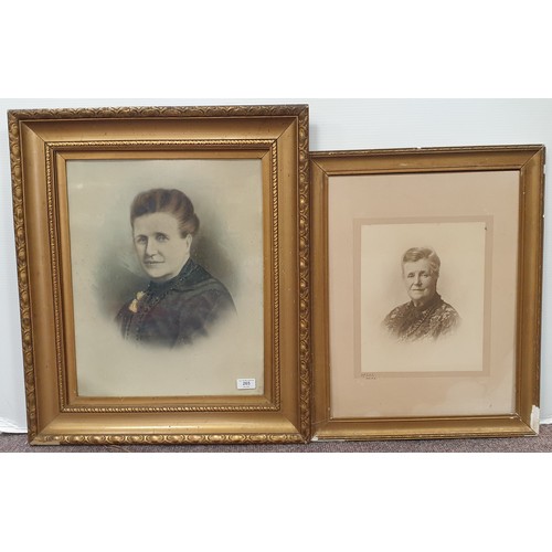 672 - Lot of 2x Framed Portraits H: 68cm x W: 57cm