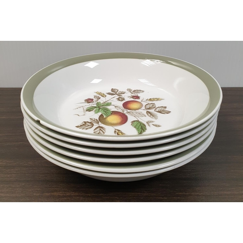 725 - 28pcs Collection of Alfred Meakin Dinnerware