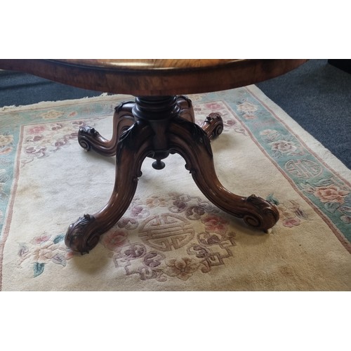 95 - Victorian Walnut Tilt Top Table Breakfast Table, H:72 x W:144 x S:112cm