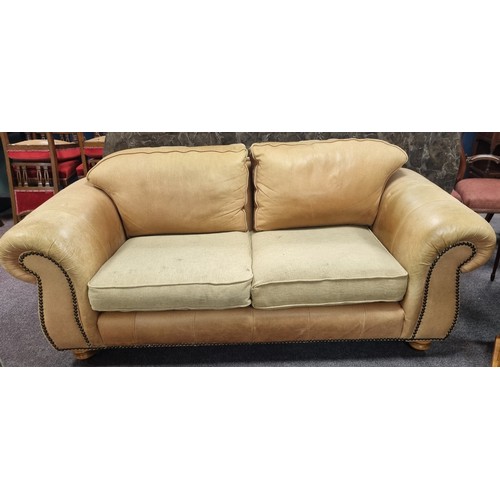 810 - Thmoas Lloyd 3 Seater Couch