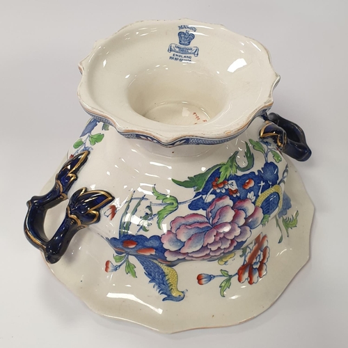 121 - Mason's Ironstone twin handled footed bowl, c. 1810. H:17 x D:30cm