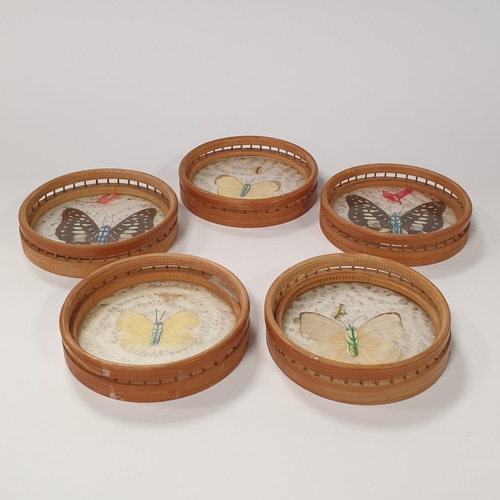 275 - Lot of 4x Butterfly Wooden Framed Trinket Dishes, diameter 8cm