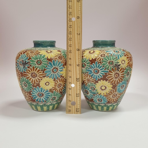 281 - Pair of early 20th century Chinese porcelain vases with marks on base, 13cm high