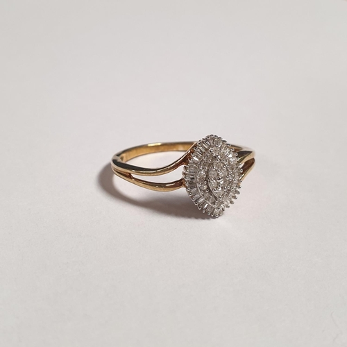 319 - 9ct Gold Diamond Set Ring, Size S