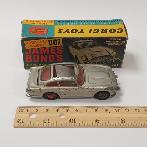 486 - Corgi Toys James Bond 007 Aston Martin DB5from Goldfinger, in box Car: L: 10cm