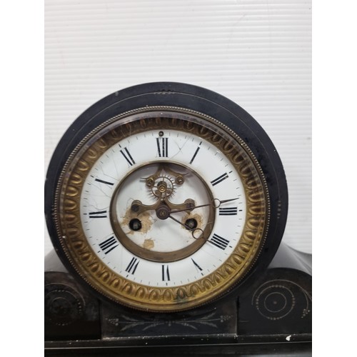 109 - Black Marble Mantel Clock Napoleons Hat From ,  H: 31cm x L: 55cm x D: 14cm (no pendulum and key)