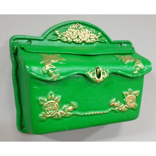 604 - Cast Iron Green Letter Box H: 25cm x W: 30cm x D: 10cm