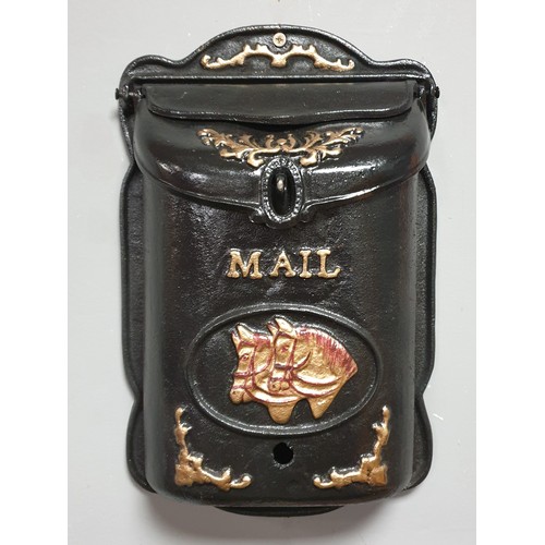 621 - Black Cast Iron Wall Mounted Letter Box H: 40cm x W: 25cm