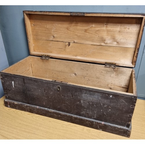 627 - Vintage Wooden Tool Chest H: 35cm x L: 86.5cm x D: 35cm