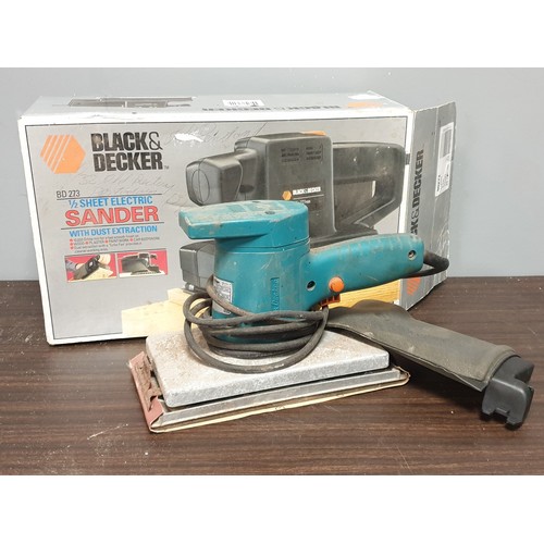 640 - Black and Decker Sander 240 Volt