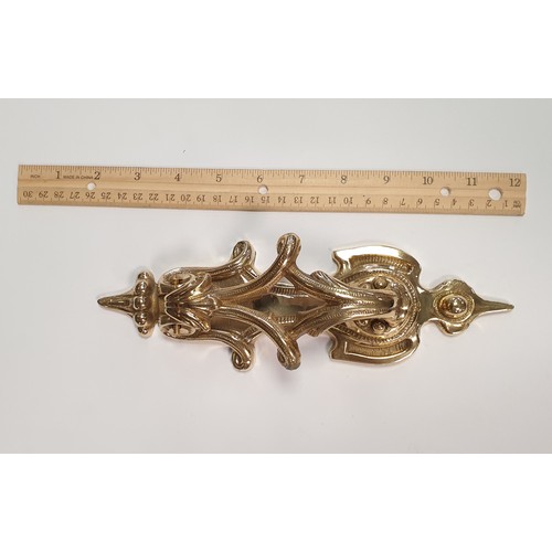 475 - Brass Door Knocker L: 24cm x W: 8cm