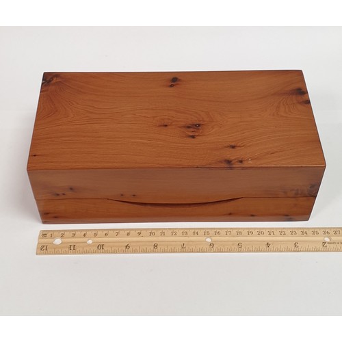 525 - Walnut Jewellery Box H: 8cm x L: 25cm x D: 12cm