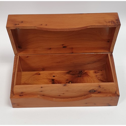 525 - Walnut Jewellery Box H: 8cm x L: 25cm x D: 12cm