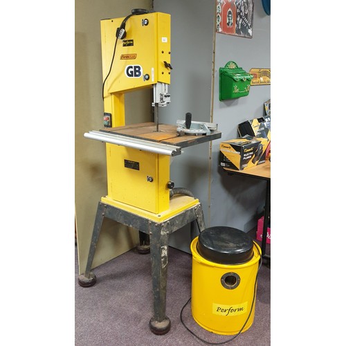 601 - Perform Band Saw and Vacuum H: 154cm x Table Width: 63cm -  Throat: 24cm